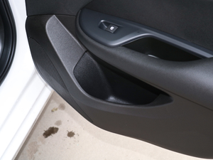 2021Ŀ 1.3T ԄpӾӢ g