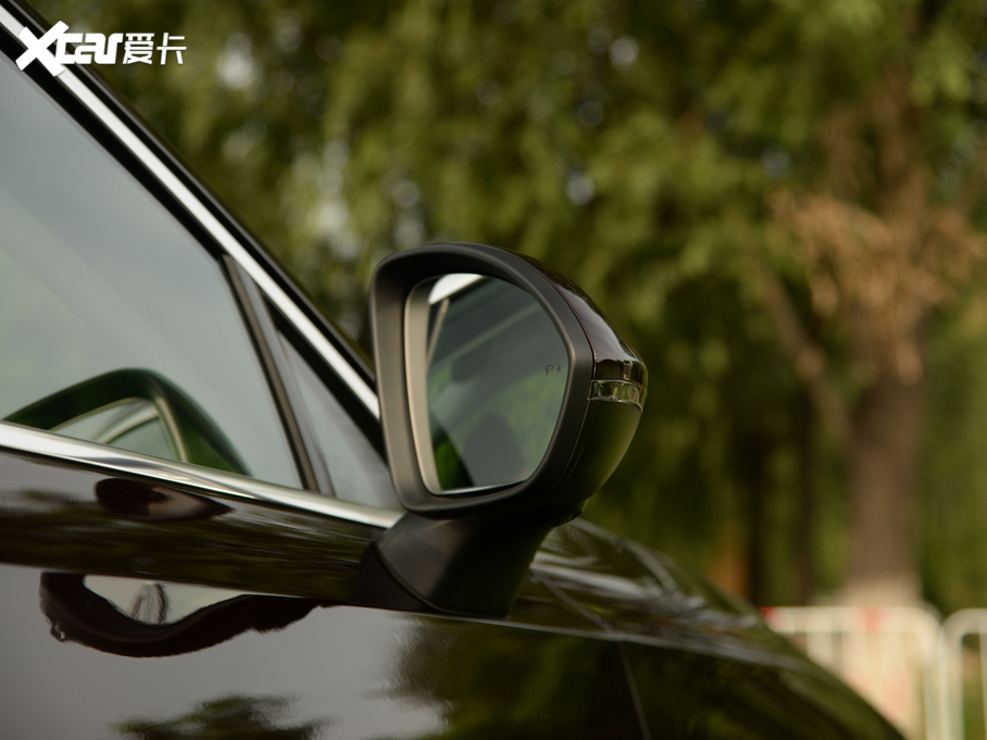 2020S 652T (q)AvenirS