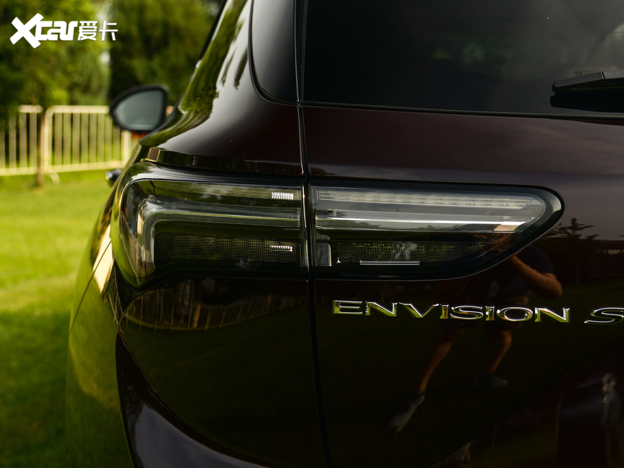 2020S 652T AvenirS