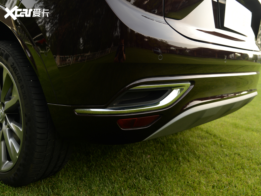 2020S 652T (q)AvenirS