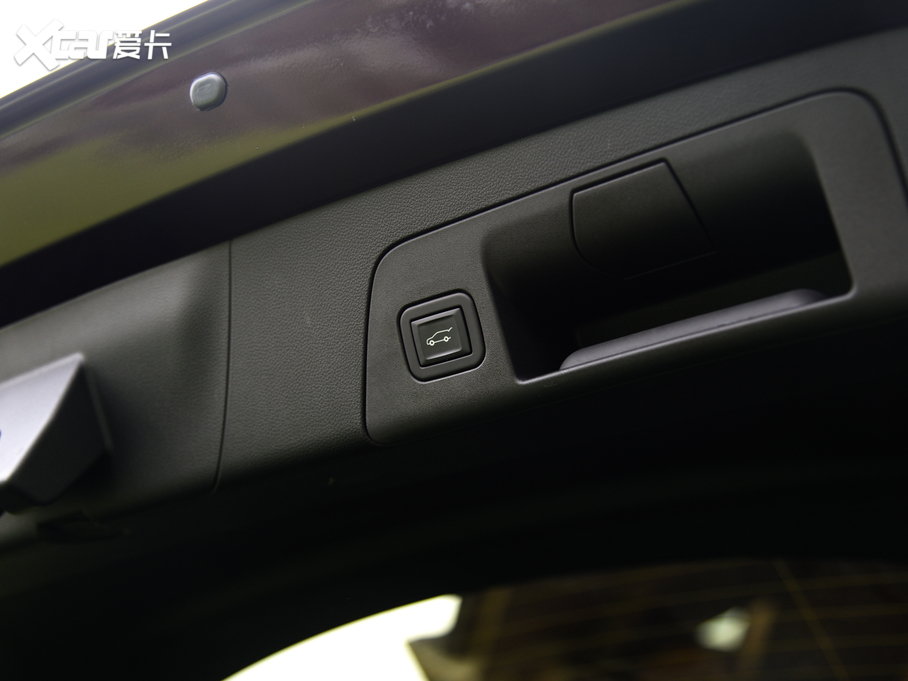 2020S 652T AvenirS