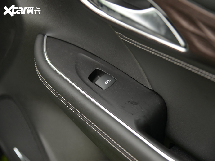 2020S 652T AvenirS