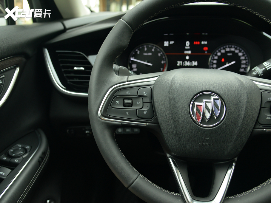 2020S 652T (q)AvenirS