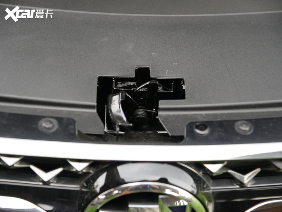 2020S 652T (q)AvenirS