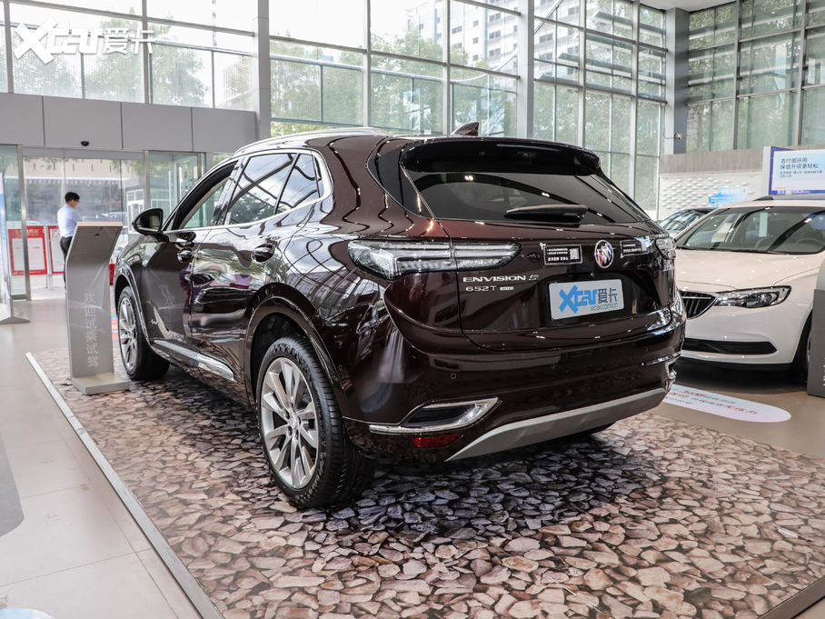 2020S 652T AvenirS