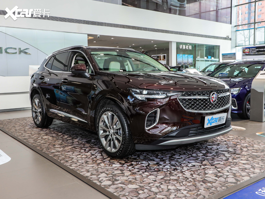 2020S 652T (q)AvenirS