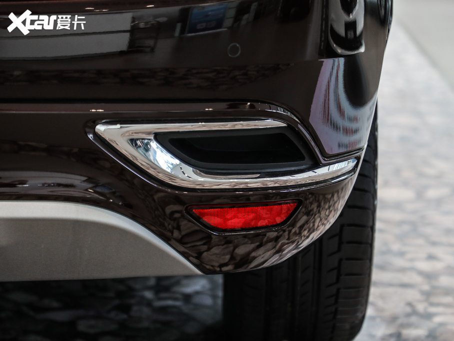 2020S 652T (q)AvenirS