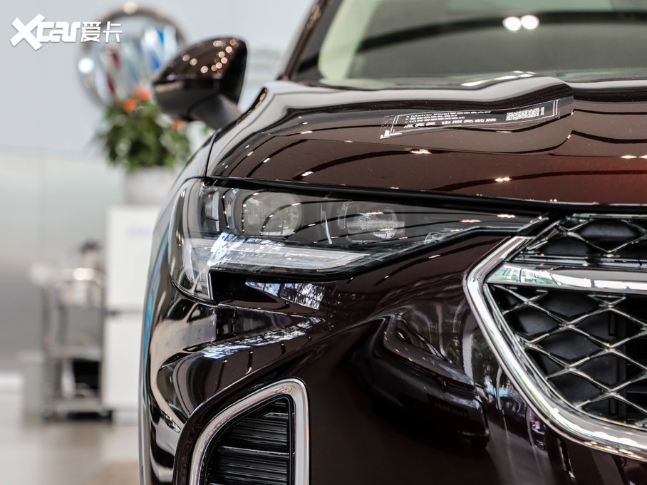 2020S 652T (q)AvenirS