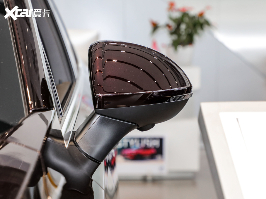 2020S 652T AvenirS