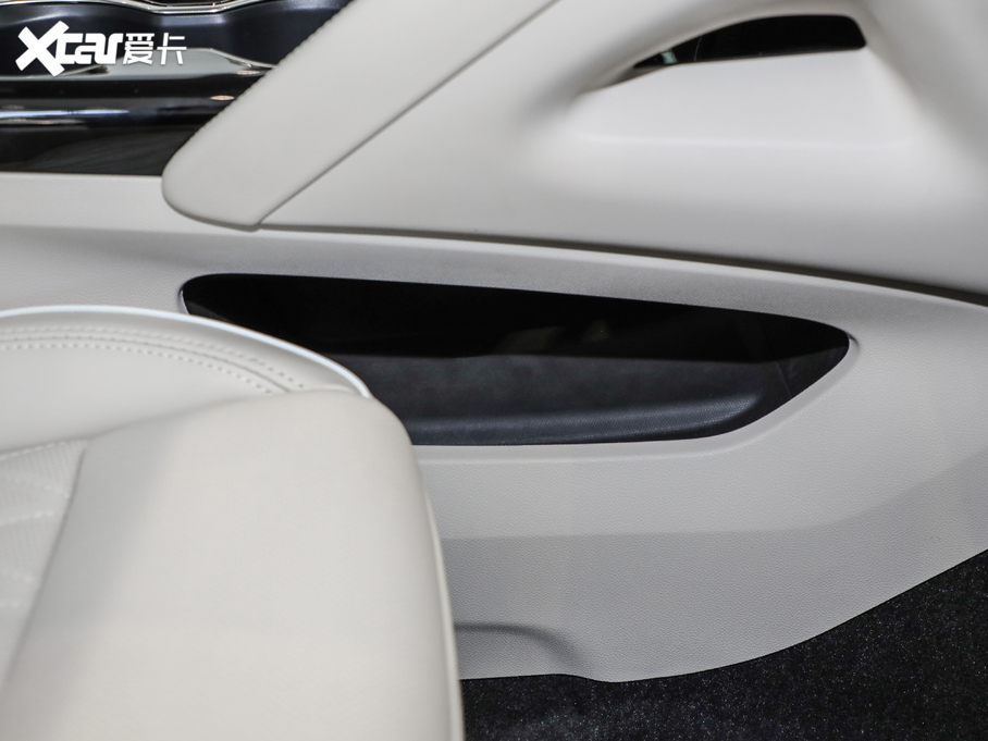 2020S 652T AvenirS