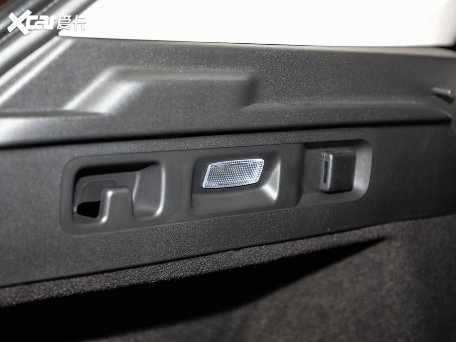 2020S 652T AvenirS