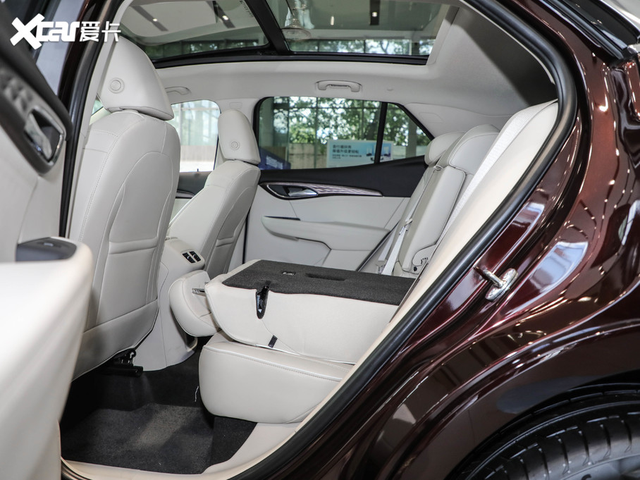 2020S 652T AvenirS