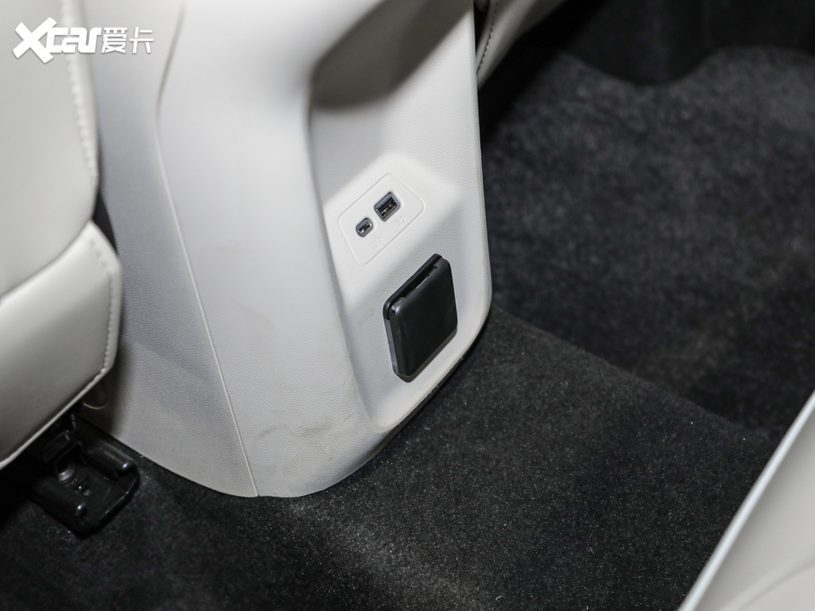 2020S 652T AvenirS