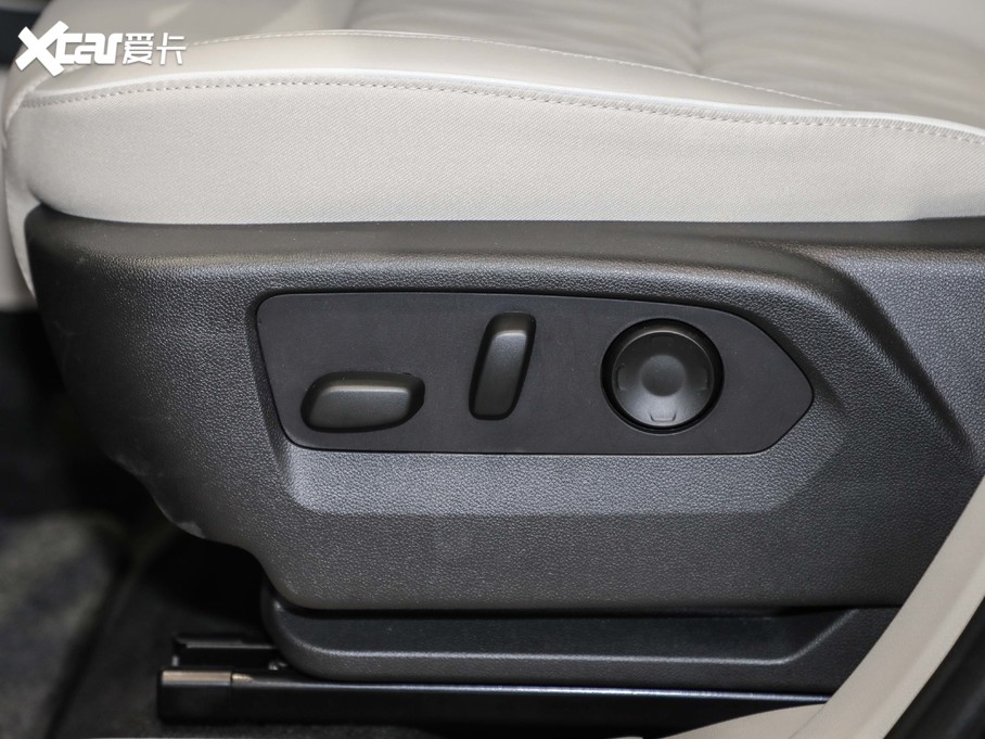 2020S 652T AvenirS