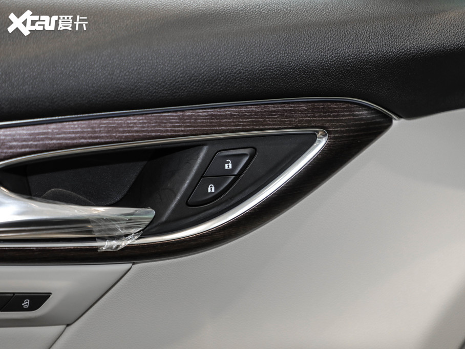 2020S 652T AvenirS