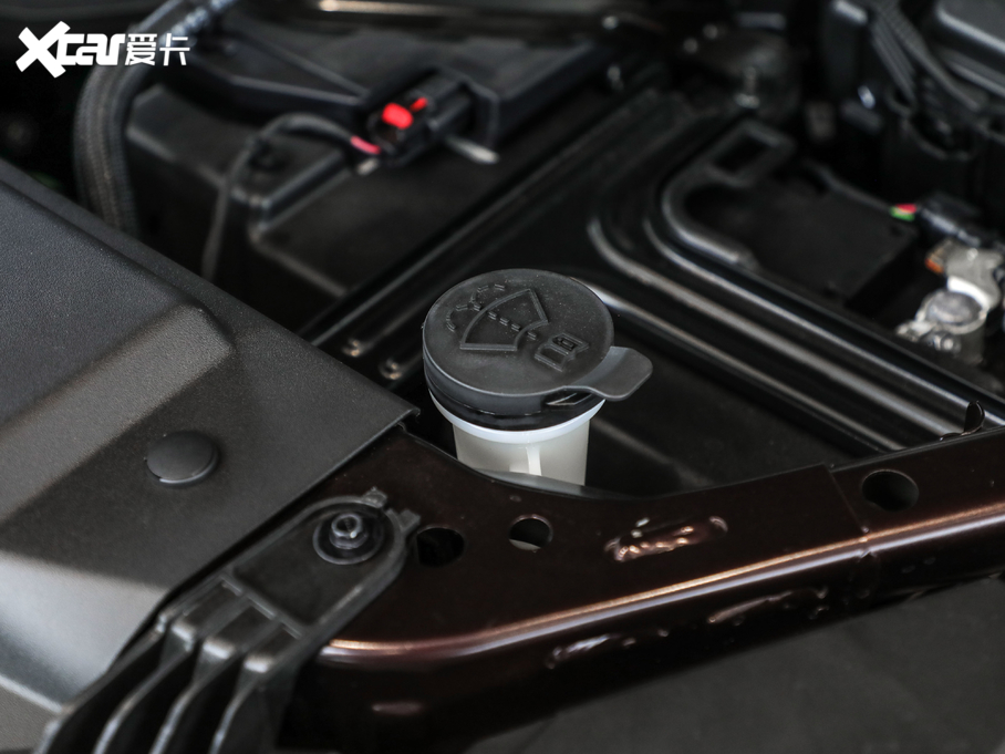 2020S 652T (q)AvenirS