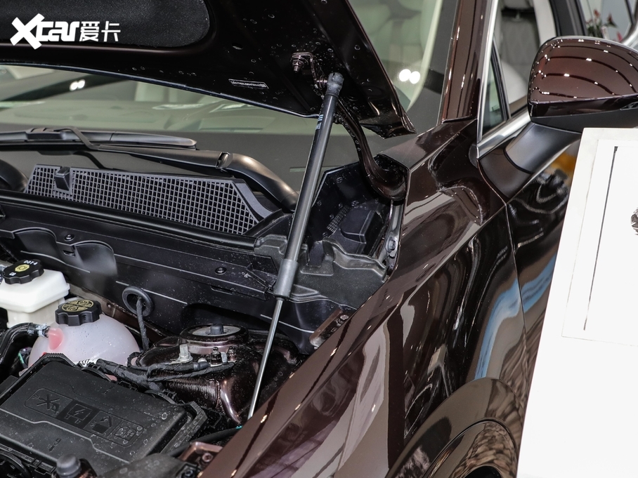 2020S 652T AvenirS