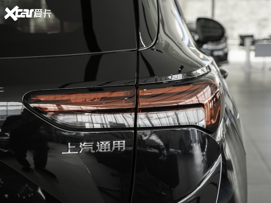 2020�����S 652T �������S�\�Ӱ�