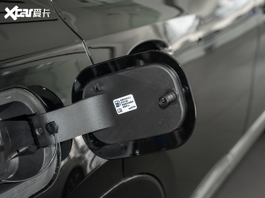 2020S 652T (q)S\(yn)(dng)