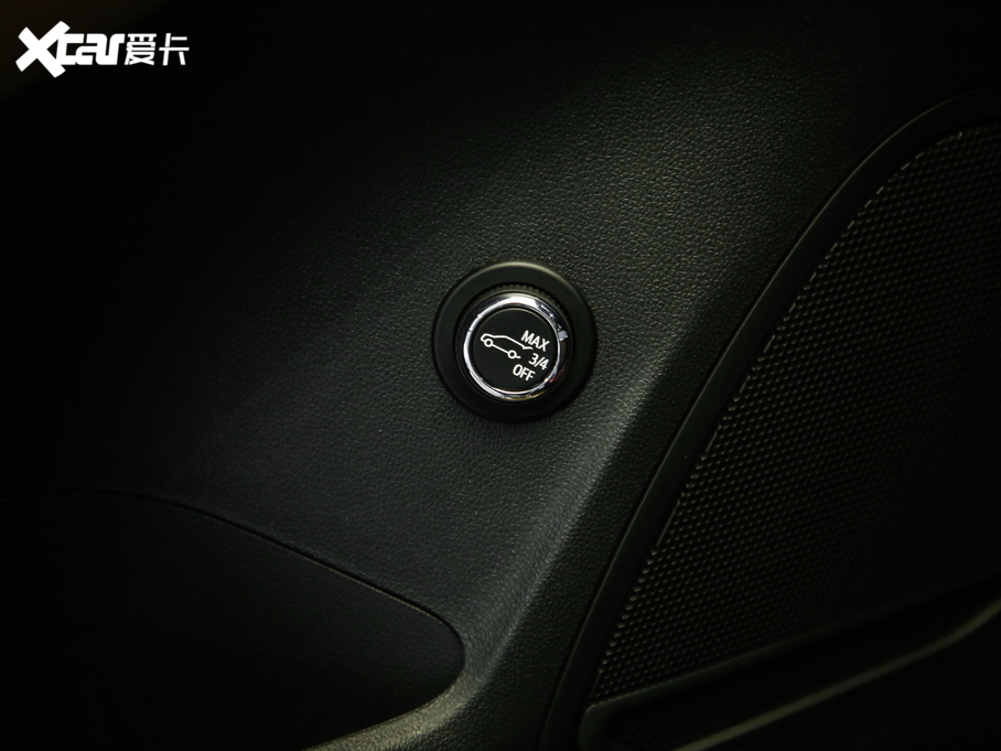 2020�����S 652T �����A�� 