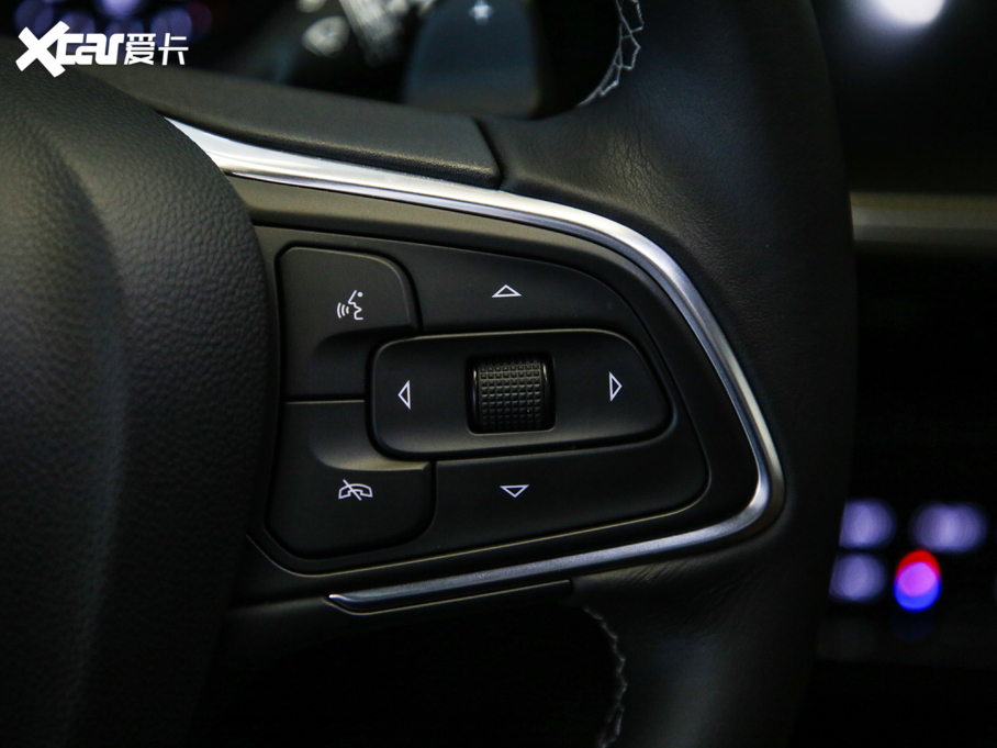 2020�����S 652T �����A�� 