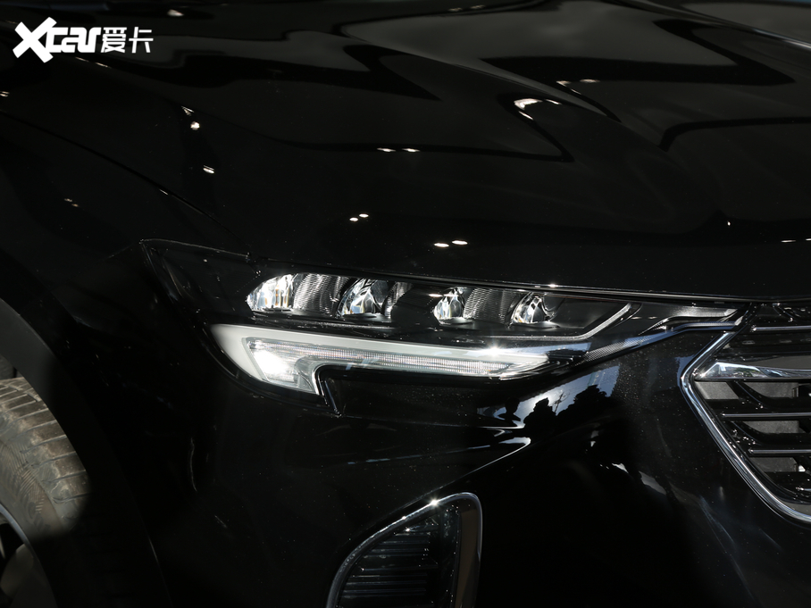 2020�����S 652T �����A��