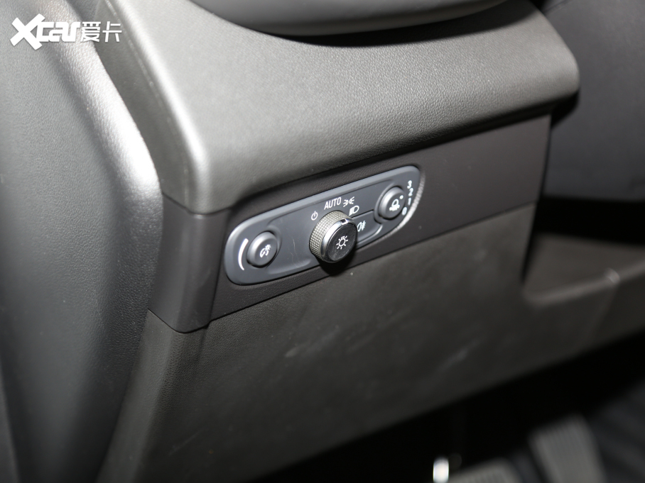 2020�����S 652T �����A�� 