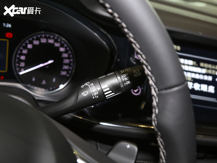 2020�����S 652T �����A�� 