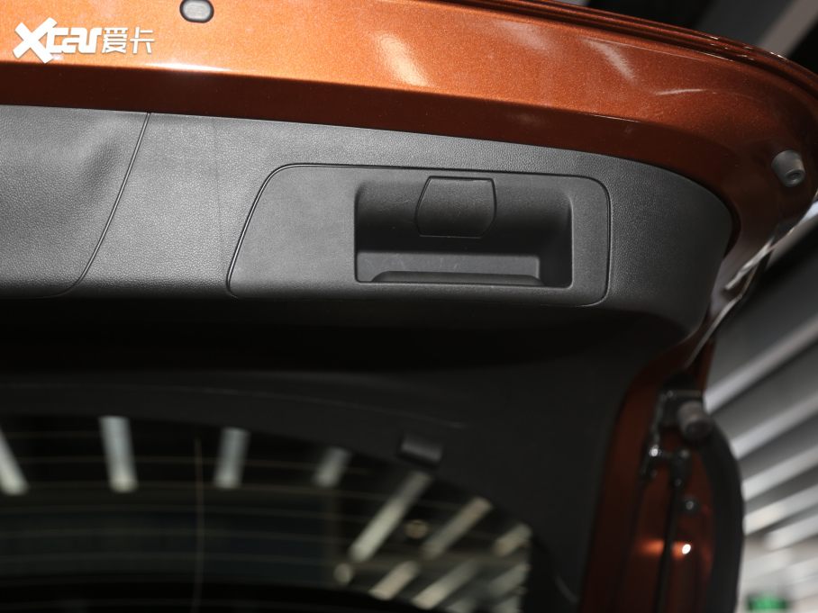 2020S 652T 򌾫Ӣ 