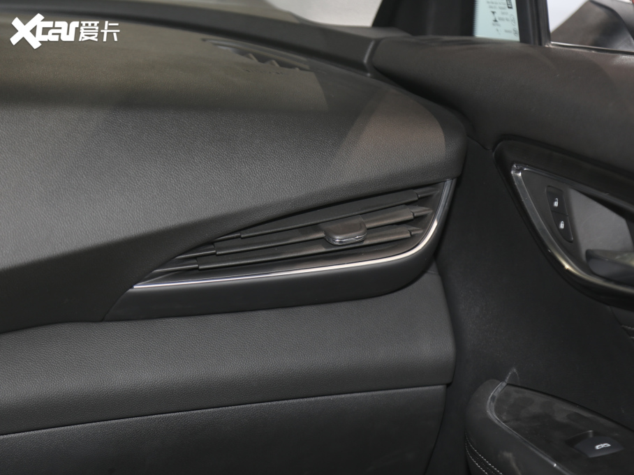 2020�����S 652T ��򌾫Ӣ�� 