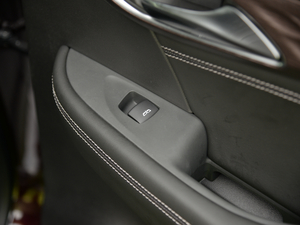 2020652T AvenirS п؅^