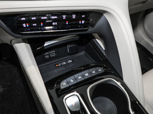 2020652T (q)AvenirS п؅^(q)