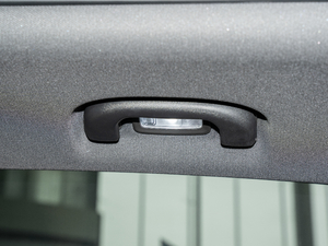 2020652T (q)S\(yn)(dng) g