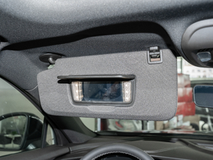 2020652T (q)S\(yn)(dng) g