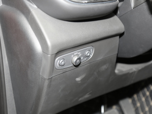 2020652T 򌾫Ӣ  п؅^