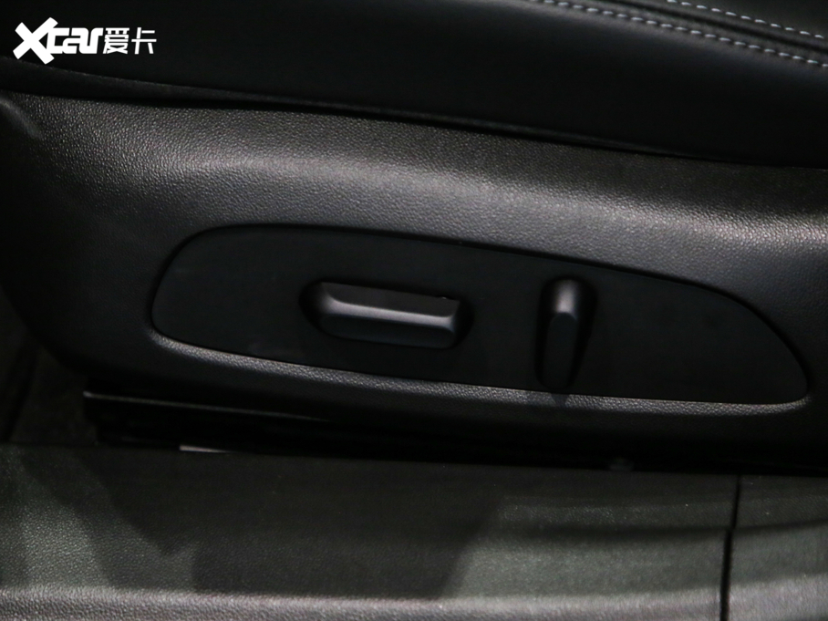 2021���Խ 652T ���A��