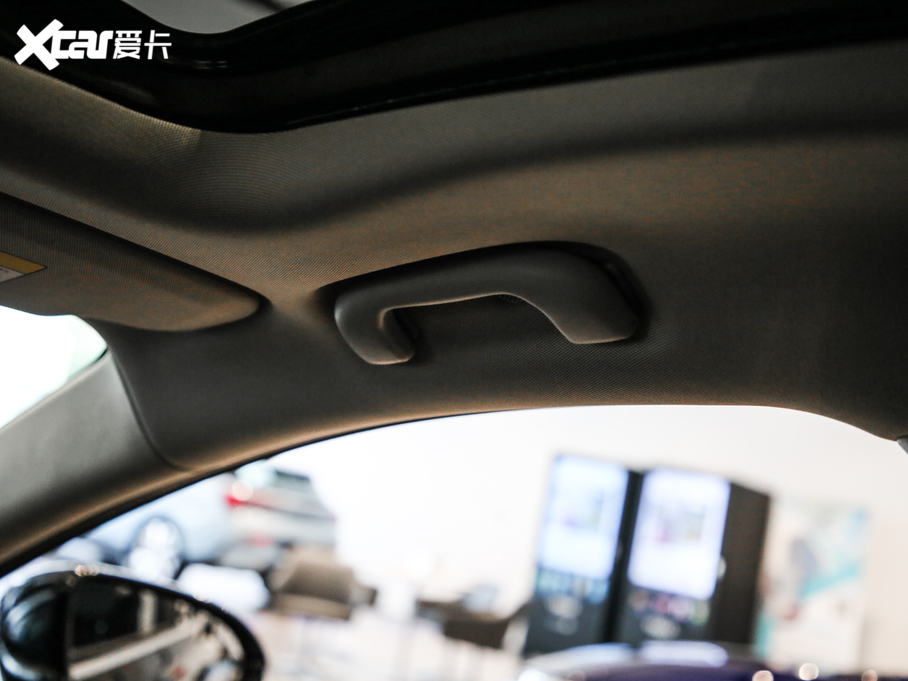 2021���Խ 652T ���A��