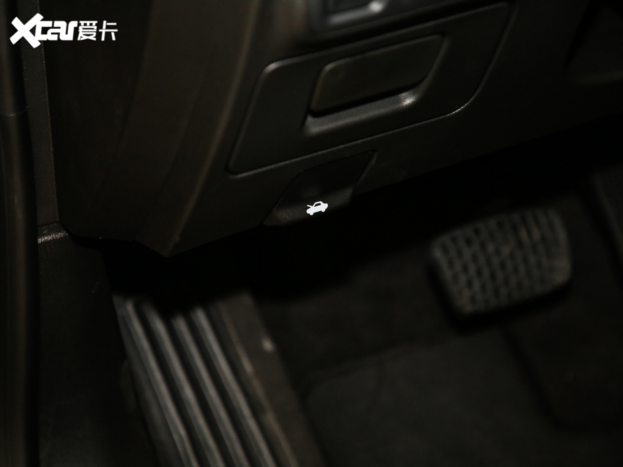 2021���Խ 652T ���A��