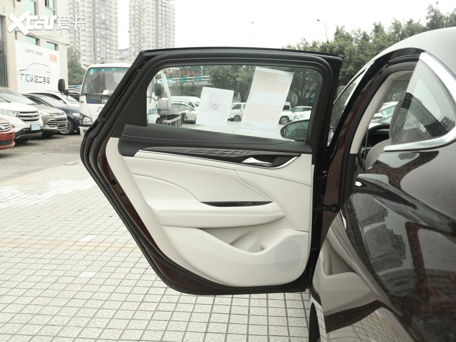 2021���Խ Avenir���S�� ������