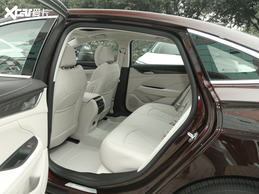 2021���Խ Avenir���S�� ������