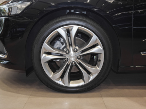 2021Ŀ AvenirS  ݆Ȧ