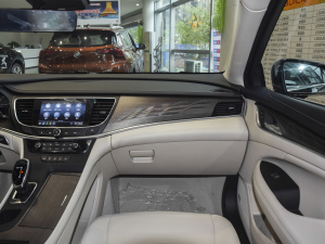 2021Ŀ AvenirS  п؅^(q)