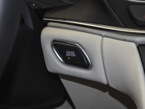 2021Ŀ AvenirS  п؅^