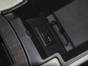 2021Ŀ AvenirS  п؅^