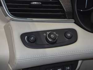 2021Ŀ AvenirS  п؅^