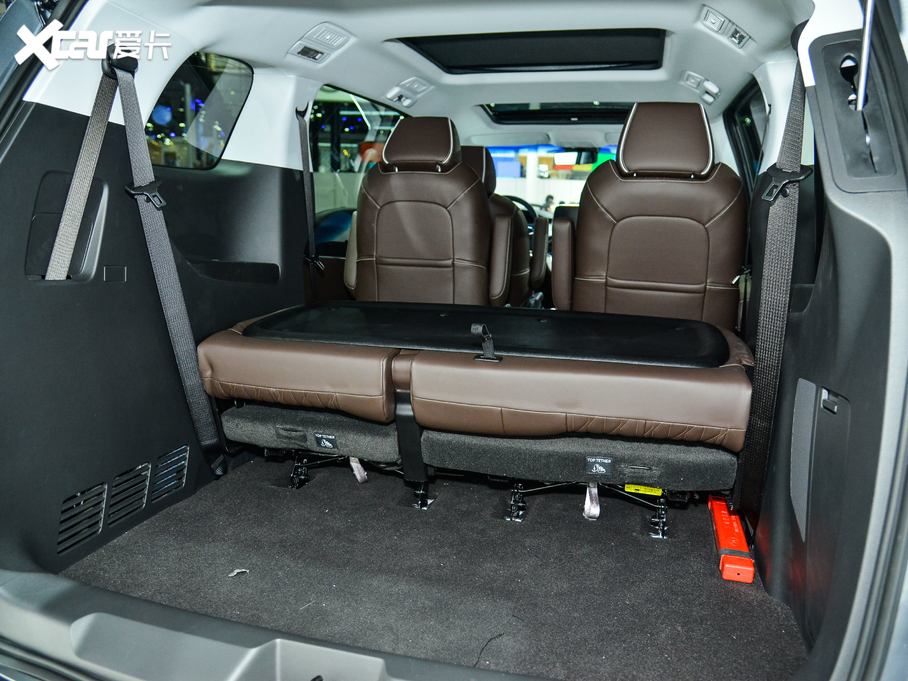 2021��e��GL8 �t�Ŷ��ư�