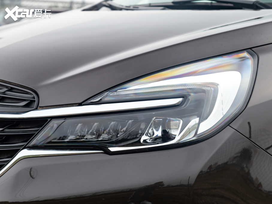 2021eGL8 Ŀ 652T ǻF