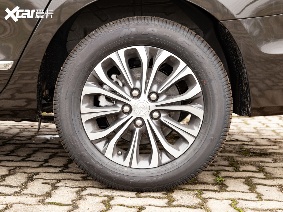 2021��e��GL8 �Ŀ� 652T �ǻ����F��