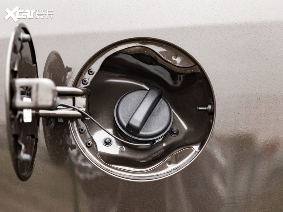 2021eGL8 Ŀ 652T ǻF