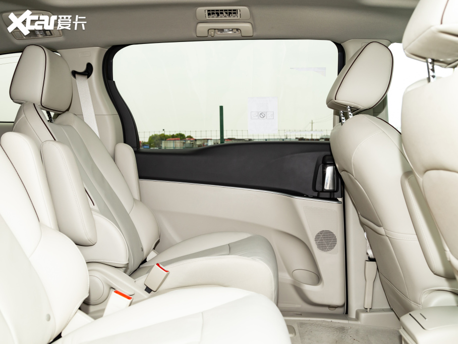 2021eGL8 Ŀ 652T ǻF